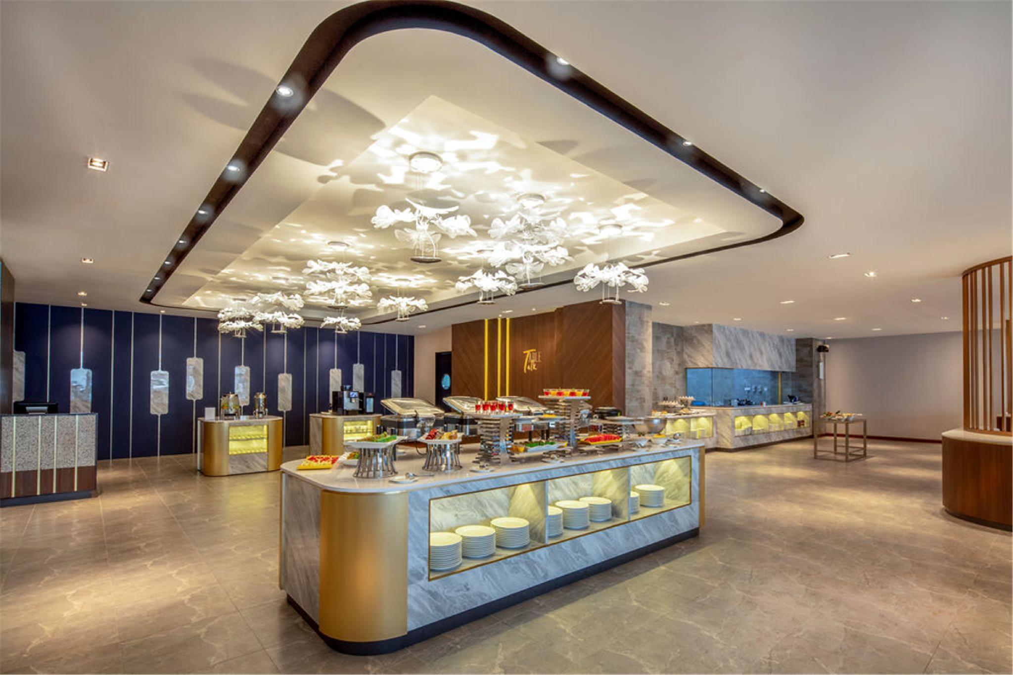 Dorsett Hartamas Kuala Lumpur Ξενοδοχείο Εξωτερικό φωτογραφία The Royal Wing Business Lounge at Suvarnabhumi Airport